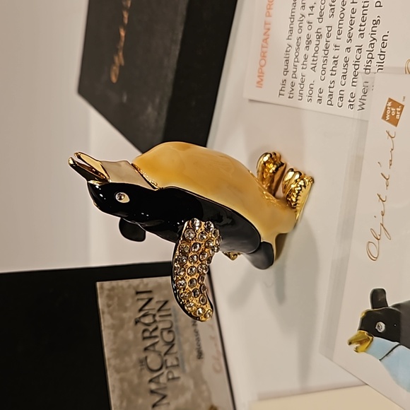 art form Limited Edition Macaroni Penguin Trinket Box Objet d' Art - Picture 3 of 15